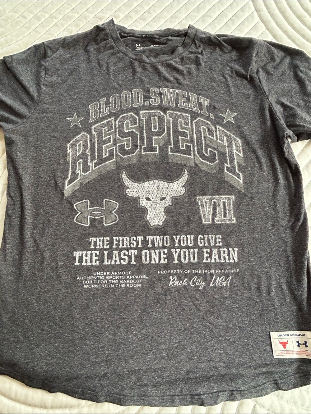Under Armour Men’s Dark Gray ‘Respect’ Graphic Short Sleeve Tee XL